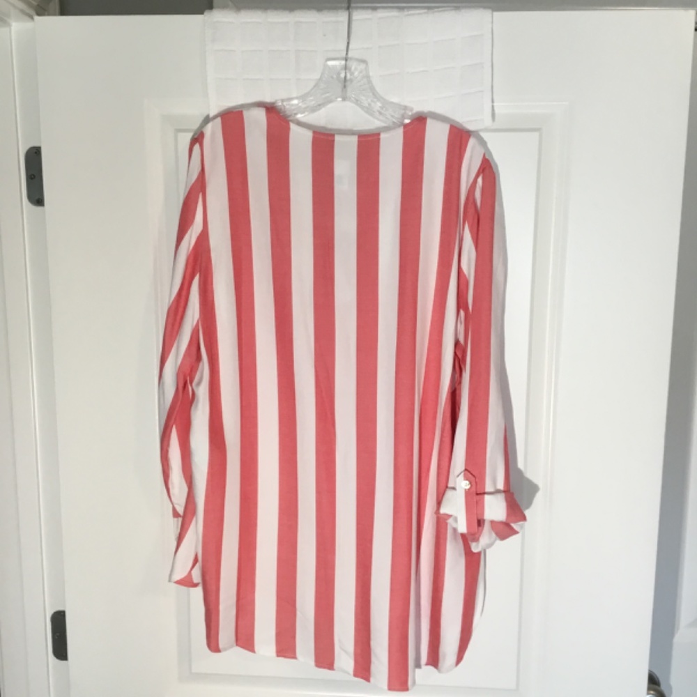 Ruby Rd Ladies V-Neck/ Rollup Sleeves Reddish Coral/ White Strips Size L NWT - Picture 2 of 6